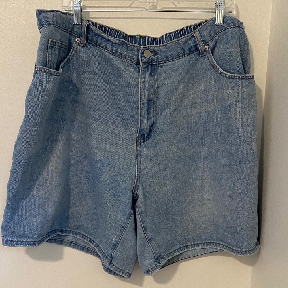 SHEIN Curve 4x Blue Denim Walking Shorts